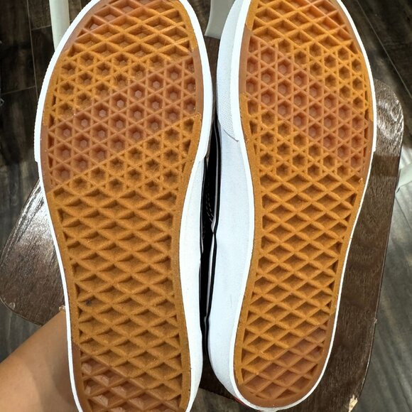 NEW VANS Authentic Black Shoes W6/36 - Picture 5 of 10